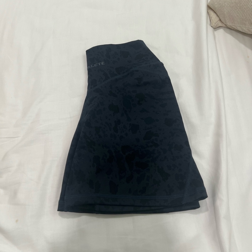 Alphalete Women's Surface Power Short 5”